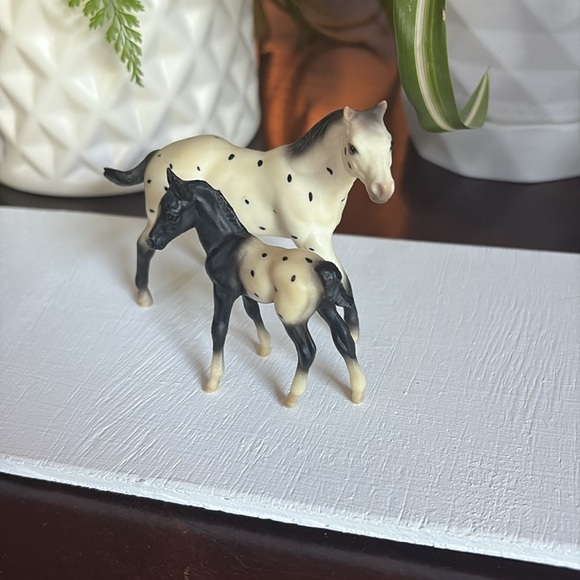 Breyer Stablemates Set - Picture 2 of 4